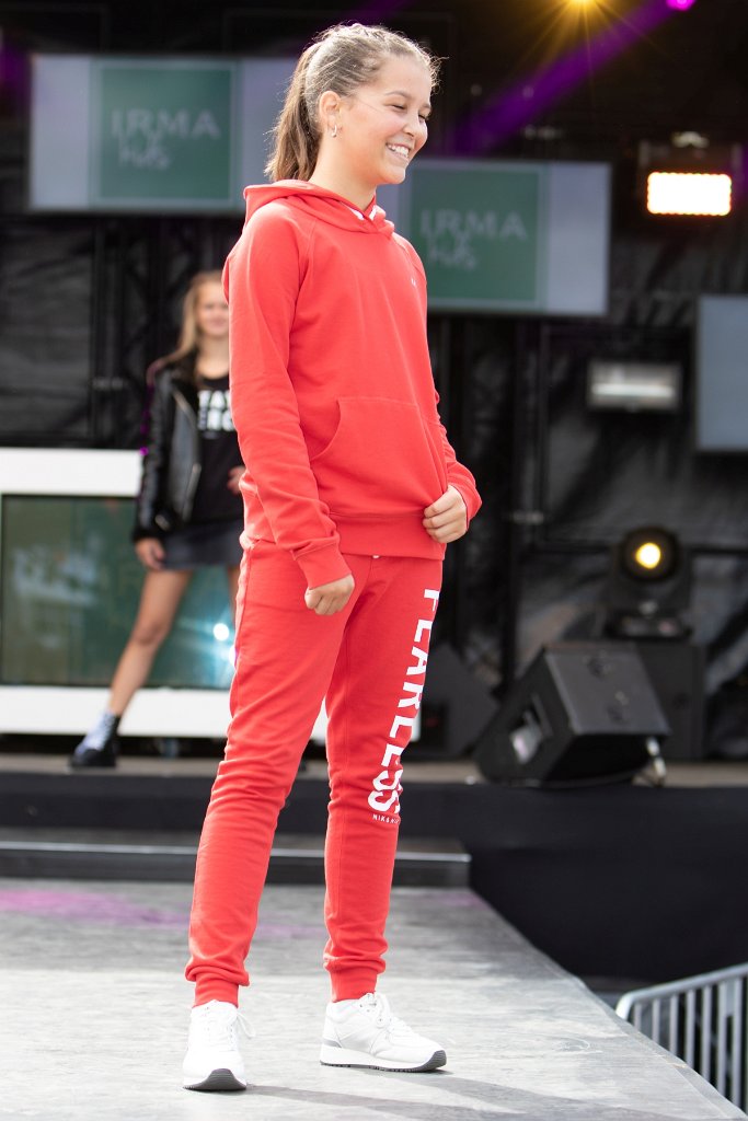 Modeshow 2018 C 096.jpg